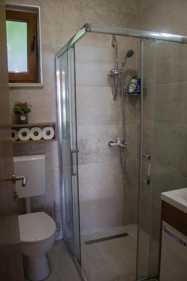 Apartman Dva Mosta Mostar Buitenkant foto